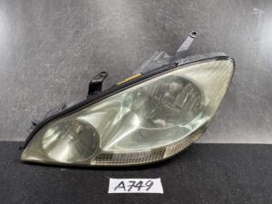 TOYOTA IPSUM ACM21 Genuine Headlight KOITO 44-31 Left Side x1
