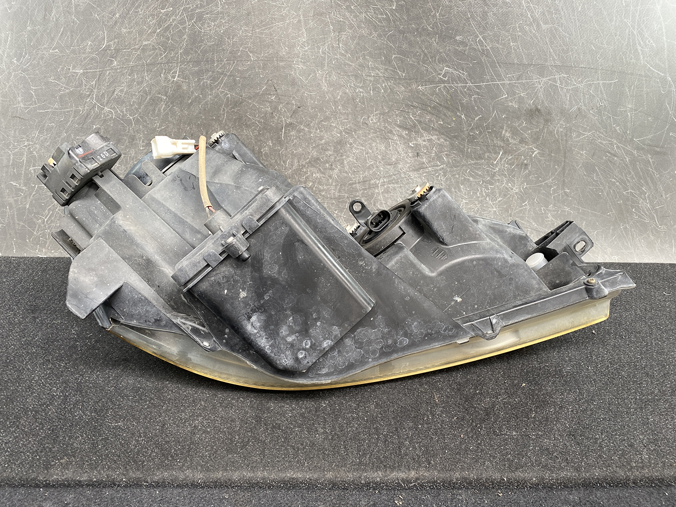 TOYOTA IPSUM ACM21 Genuine Headlight KOITO 44-31 Left Side x1 - Image 5