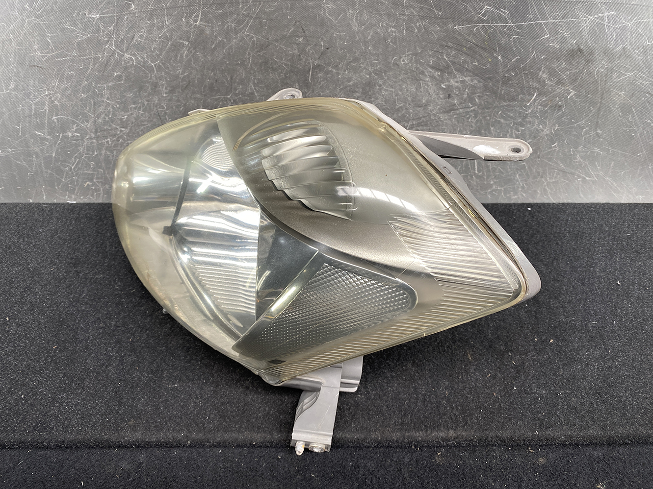 TOYOTA PASSO BOON KGC10 KGC15 Headlight 100-51762 Left Side x1 - Image 3