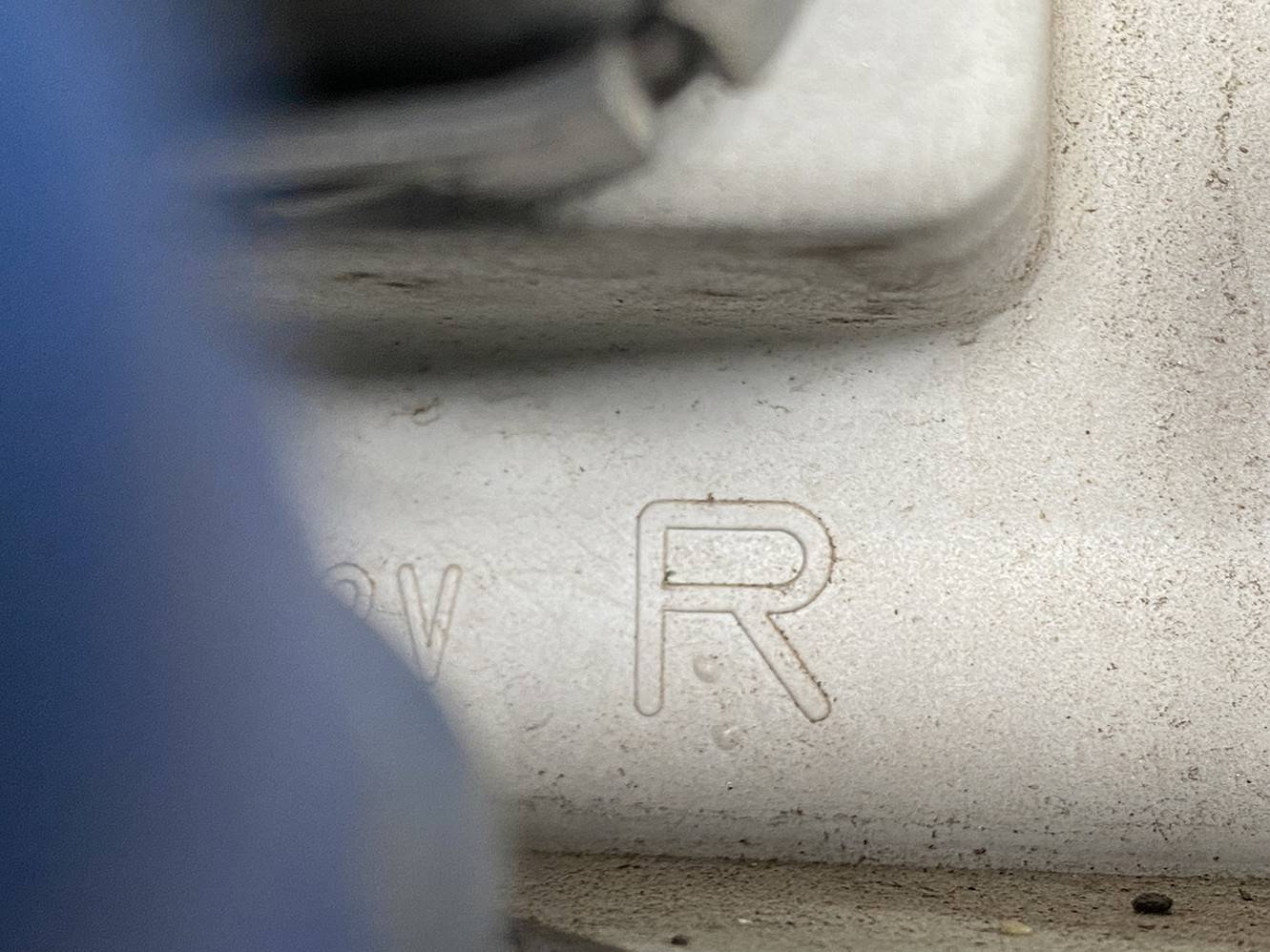 TOYOTA SIENTA NCP81 NCP85 Headlight KOITO 52-171 Right Side x1 *DAMAGED* - Image 8