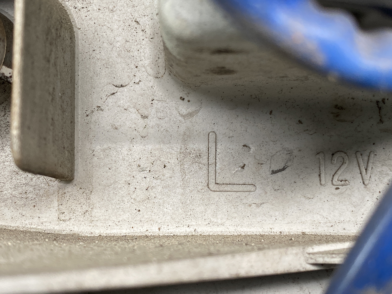 TOYOTA SIENTA NCP81 NCP85 Headlight KOITO 52-171 Left Side x1 *DAMAGED* - Image 9