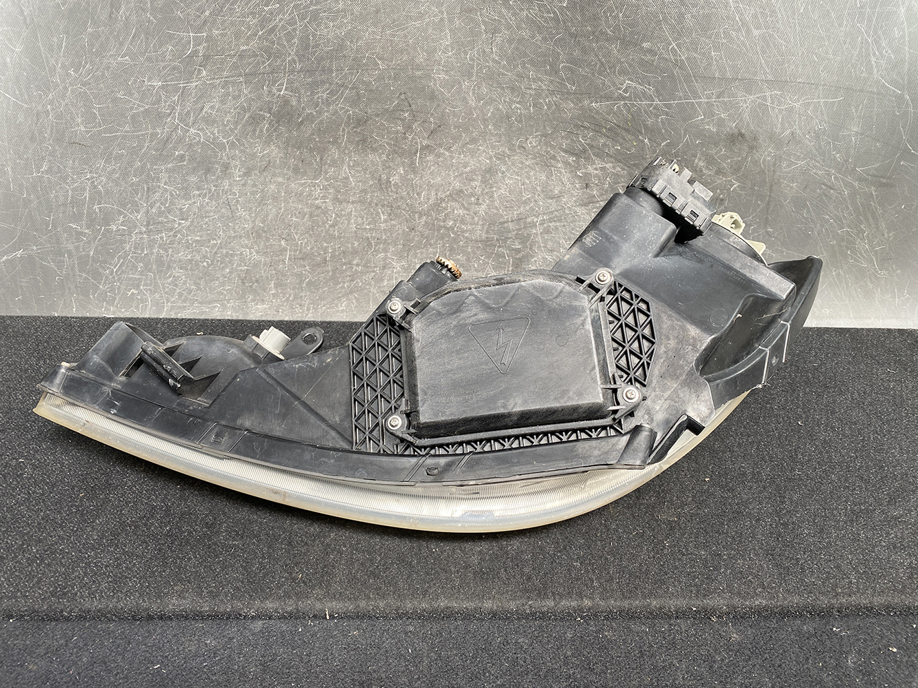 TOYOTA ESTIMA ACR30 Headlight 28-165 Right Side x1 - Image 5