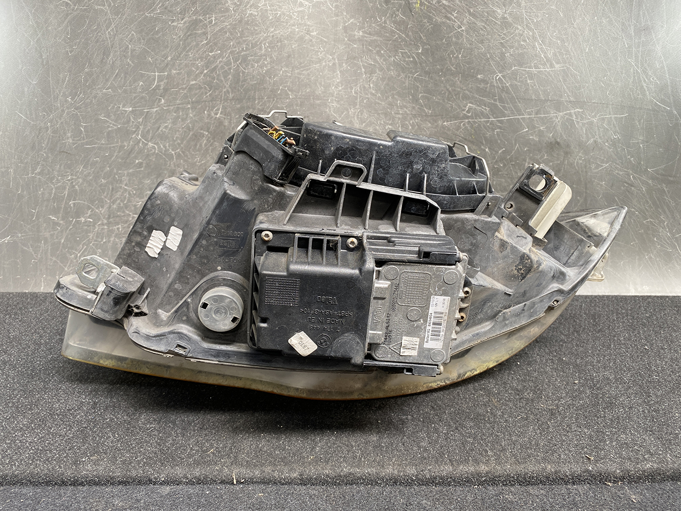 BMW 1 Series E81 E82 E87 E88 Genuine HID Headlight 7170294 Right Side x1 - Image 5