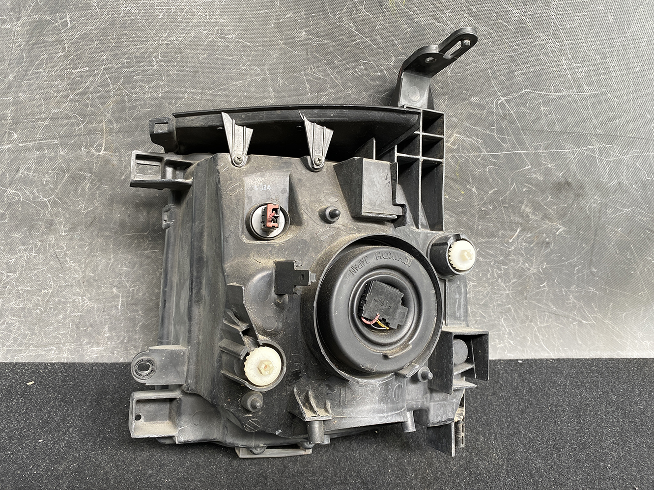 NISSAN CUBE Z11 Genuine Headlight ICHIKOH 1712 Right Side x1 - Image 6