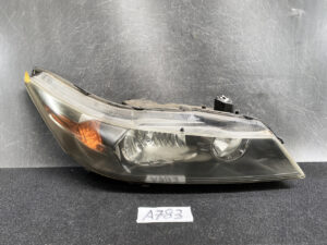 HONDA STREAM RN6 RN7 HID Headlight 100-22652 Right Side x1 *DAMAGED*
