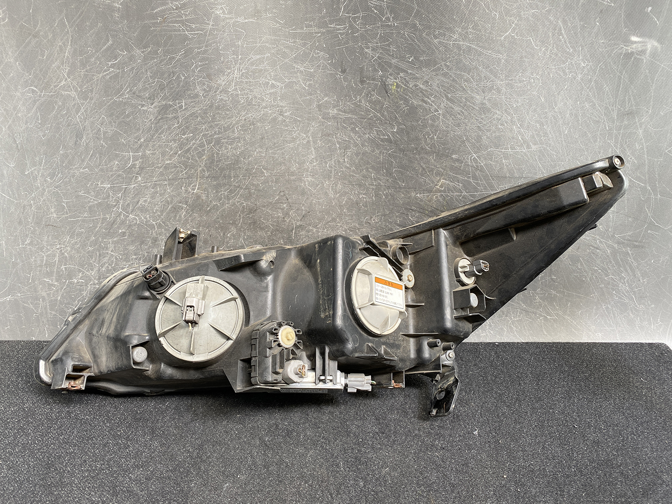 HONDA STREAM RN6 RN7 HID Headlight 100-22652 Right Side x1 *DAMAGED* - Image 6