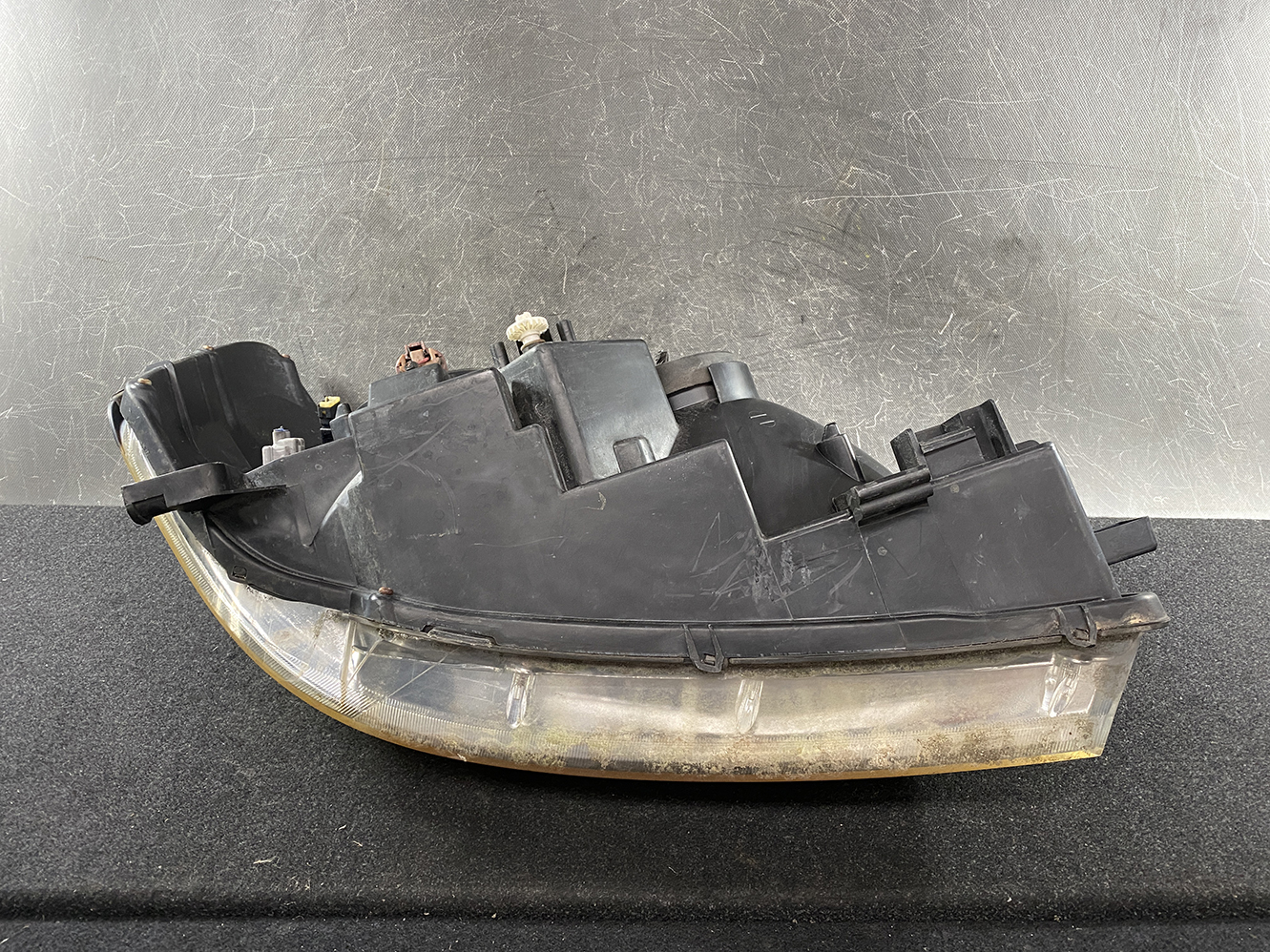 NISSAN LIBERTY M12 Genuine Headlight ICHIKOH 1686 Left Side x1 - Image 5