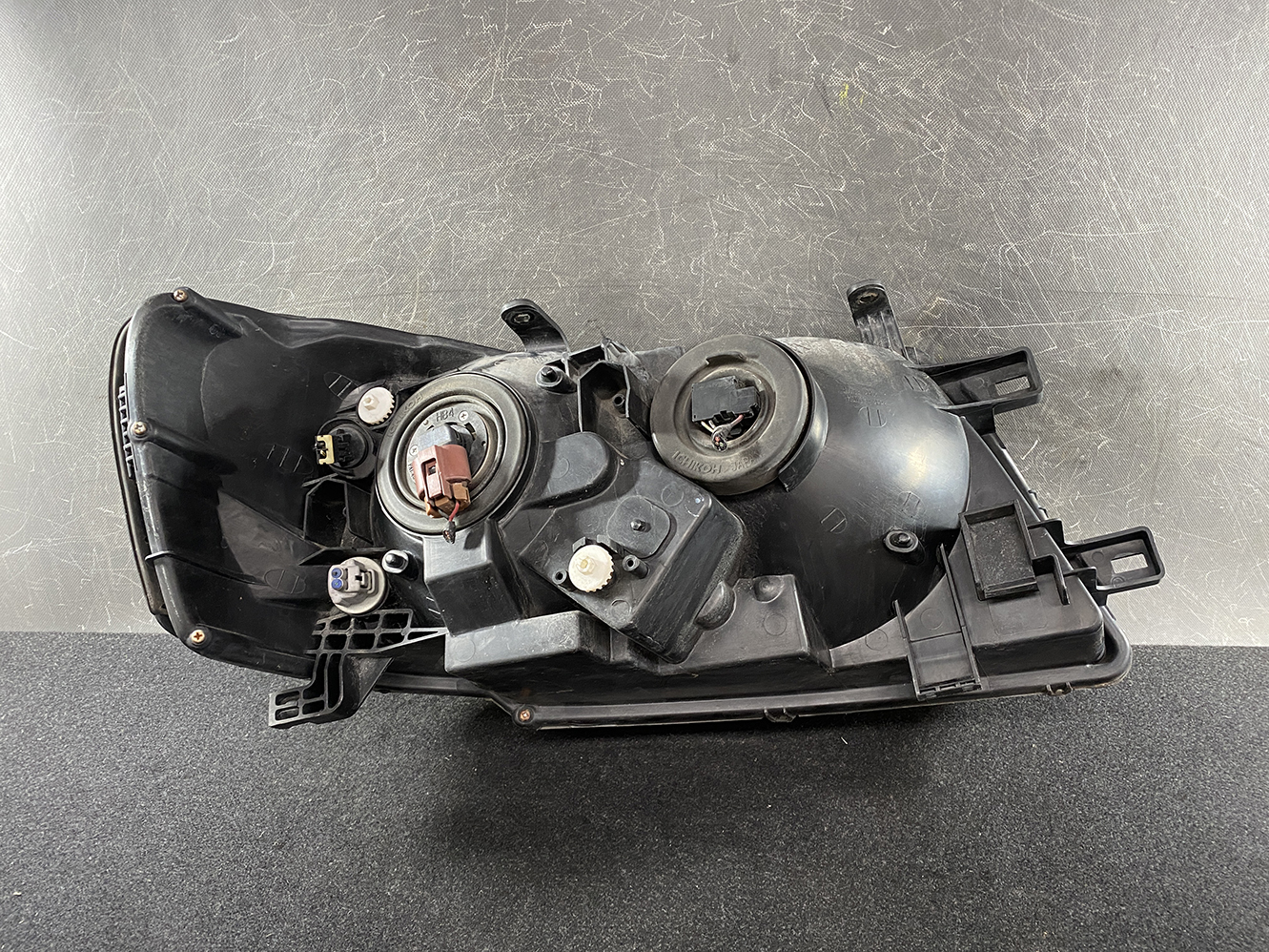 NISSAN LIBERTY M12 Genuine Headlight ICHIKOH 1686 Left Side x1 - Image 6