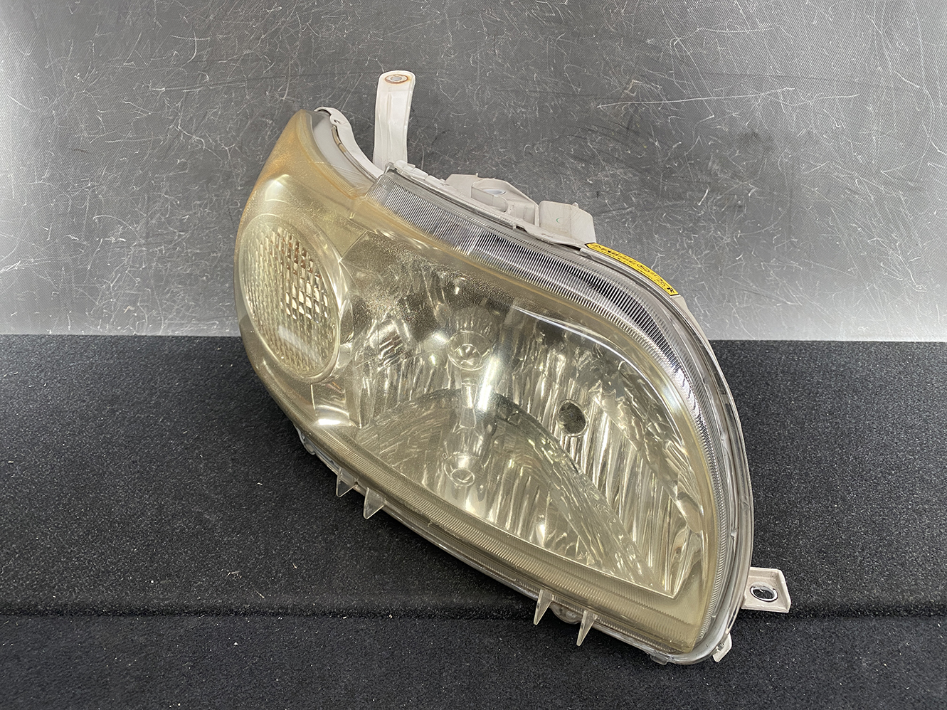 TOYOTA PORTE NNP10 NNP11 HID Headlight 52-129 Right Side x1 - Image 2