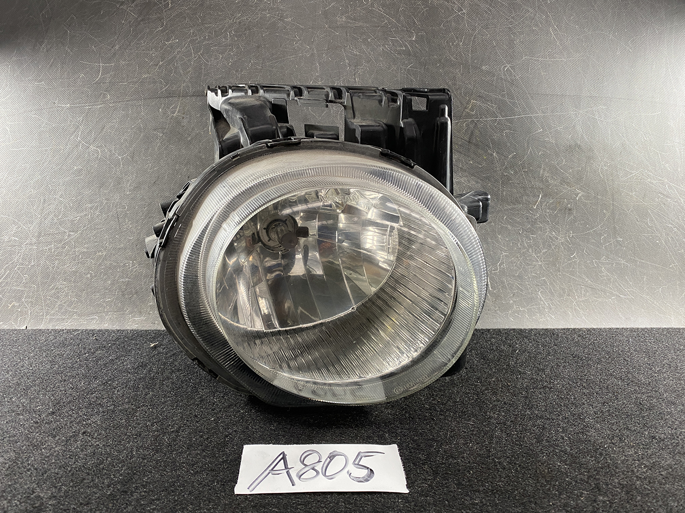 NISSAN JUKE F15 YF15 NF15 Headlight H012 Right Side x1