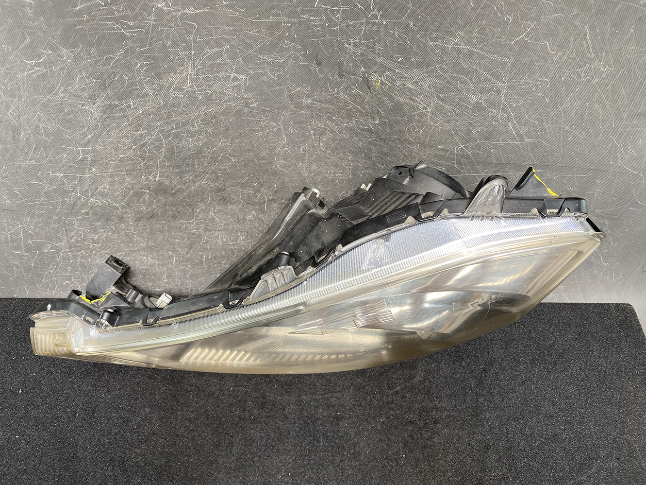 HONDA FIT JAZZ GE HID Headlight STANLEY P9604 Left Side x1 *DAMAGED* - Image 4