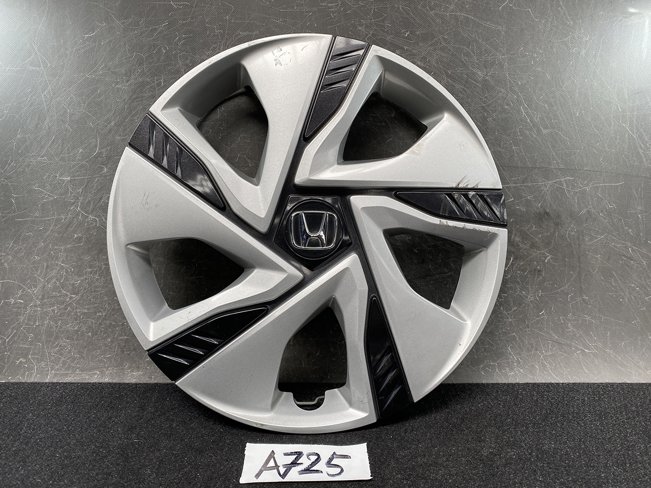 HONDA FREED GB7 Genuine 15inch WHEEL CAP / HUB CAP 44733-TDL-J01 x1