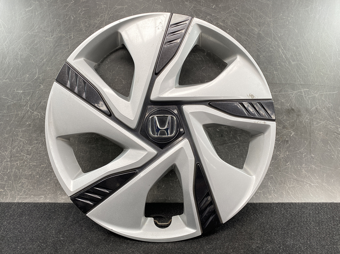 HONDA FIT JAZZ FREED GB7 Genuine 15inch WHEEL CAP / HUB CAP 44733-TDL-J01 x1 - Image 2