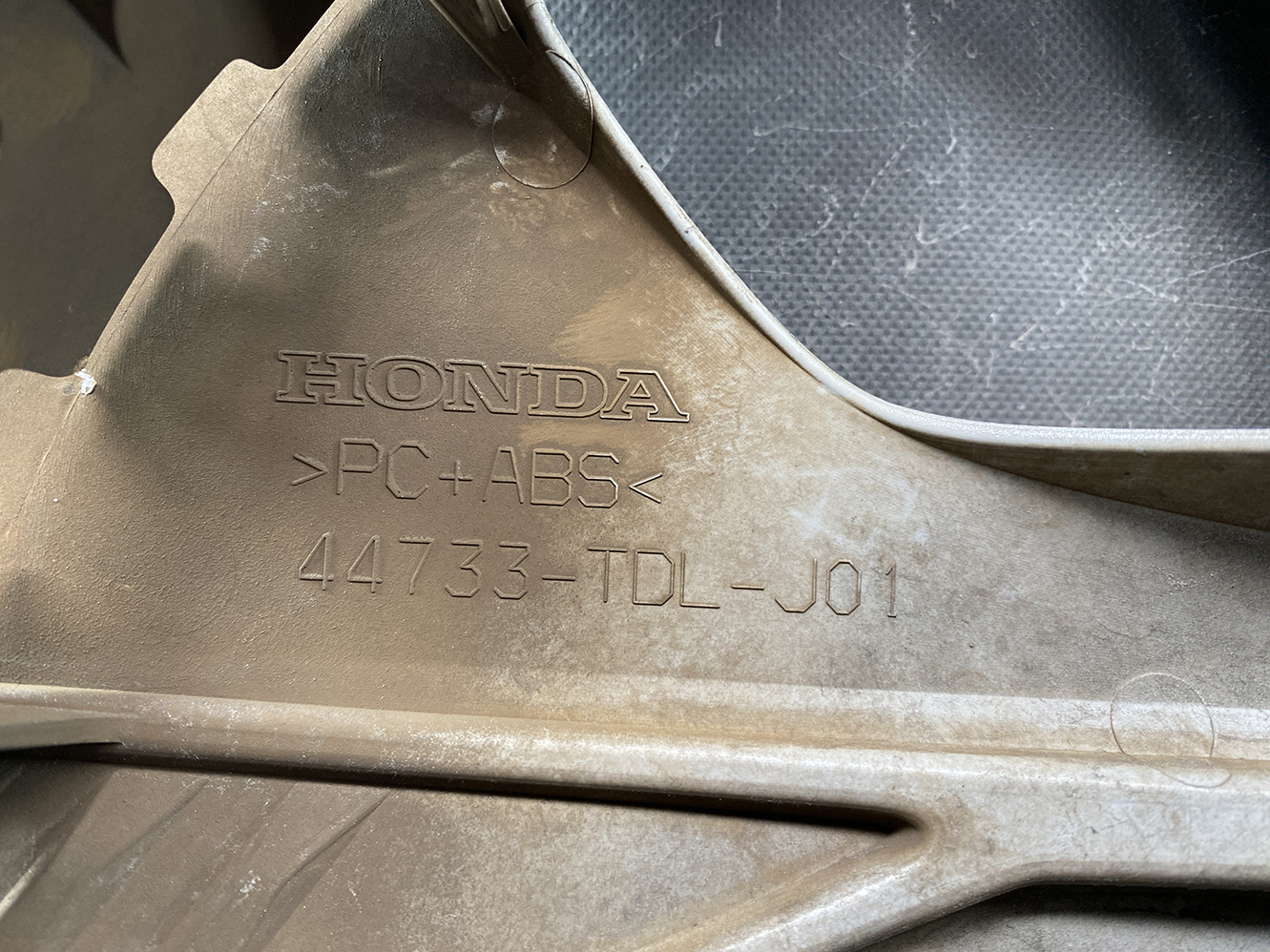 HONDA FIT JAZZ FREED GB7 Genuine 15inch WHEEL CAP / HUB CAP 44733-TDL-J01 x1 - Image 4