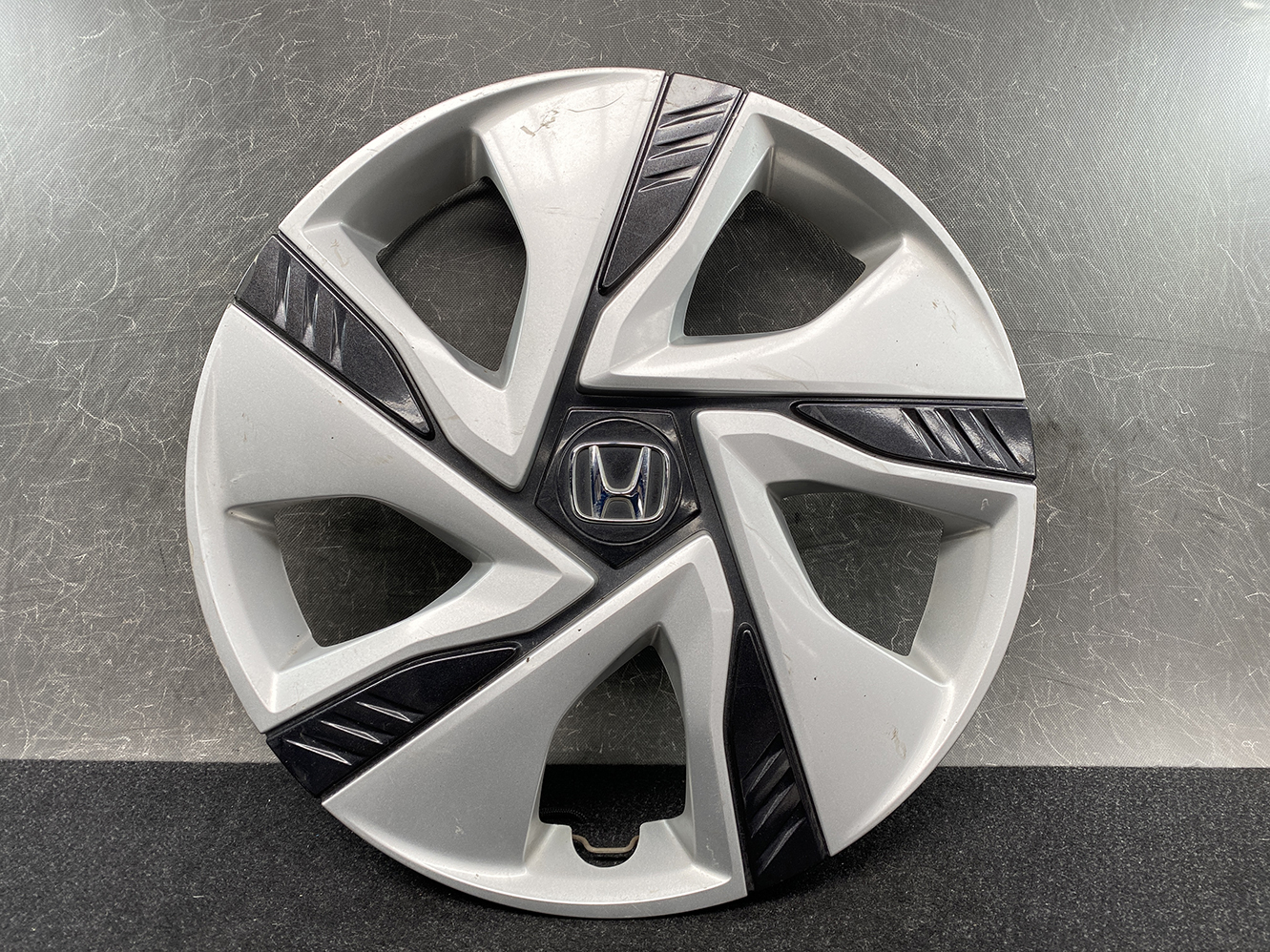 HONDA FIT JAZZ FREED GB7 Genuine 15inch WHEEL CAP / HUB CAP 44733-TDL-J01 x1 - Image 2
