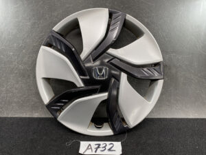 HONDA FIT GP5 Genuine 15inch WHEEL CAP / HUB CAP 44733-T5C-N01 x1