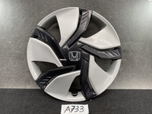HONDA FIT GP5 Genuine 15inch WHEEL CAP / HUB CAP 44733-T5C-N01 x1