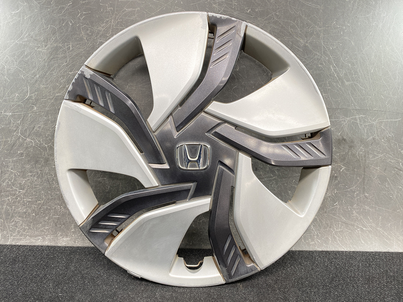 HONDA FIT JAZZ FREED Genuine 15inch WHEEL CAP / HUB CAP 44733-T5C-N01 x1 - Image 2