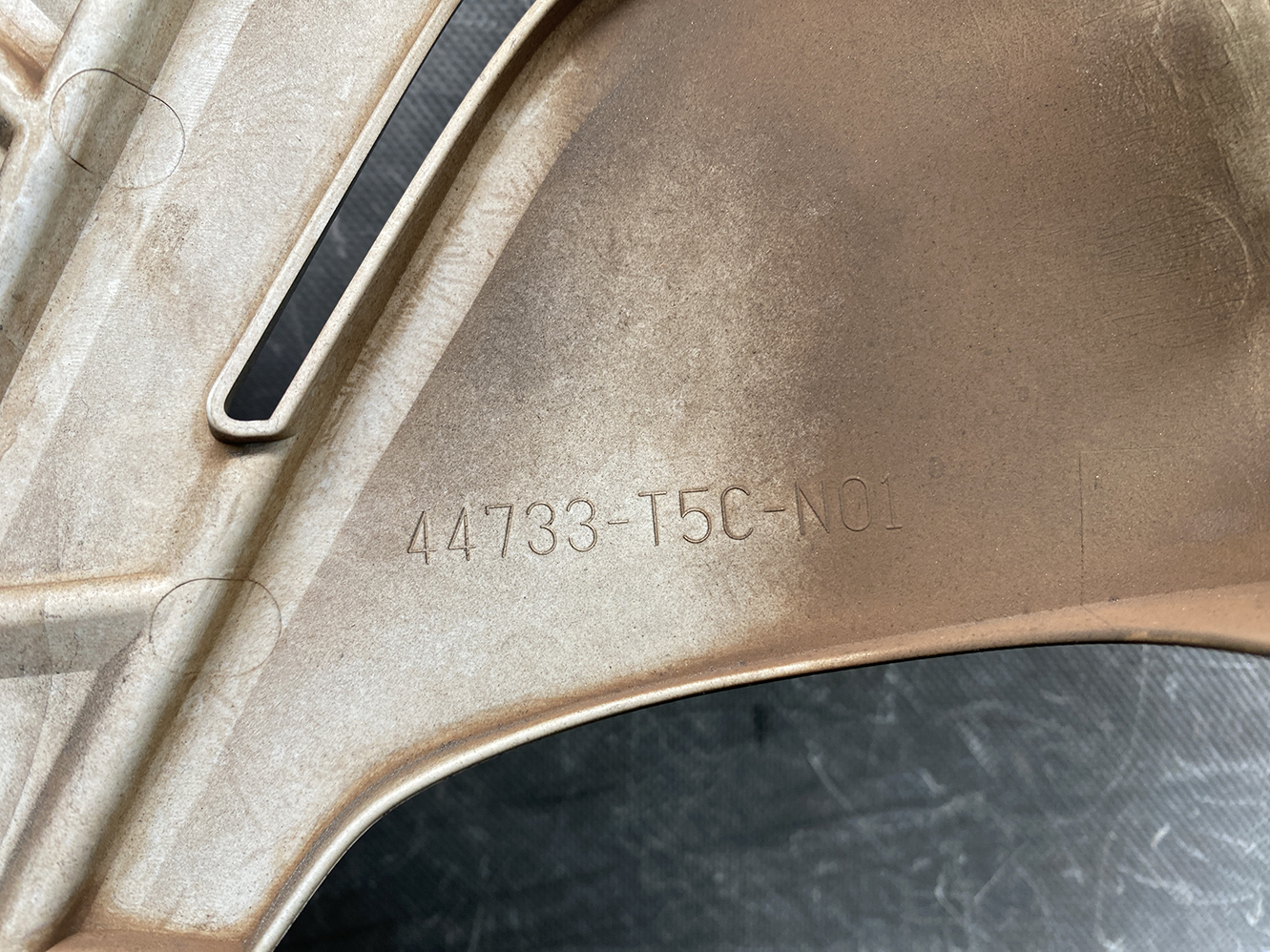 HONDA FIT JAZZ FREED Genuine 15inch WHEEL CAP / HUB CAP 44733-T5C-N01 x1 - Image 4