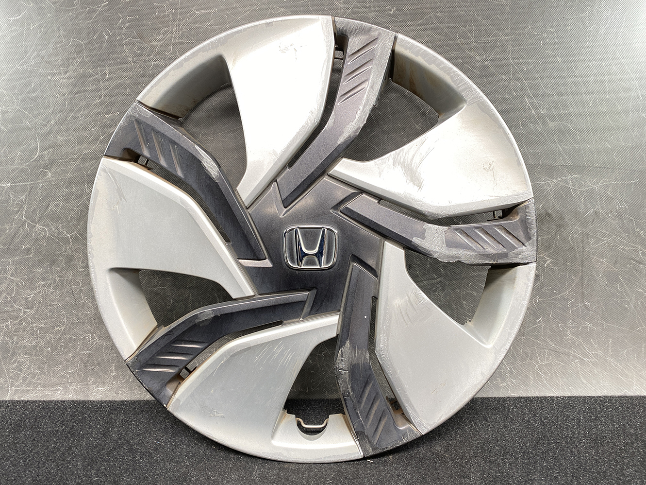 HONDA FIT JAZZ FREED Genuine 15inch WHEEL CAP / HUB CAP 44733-T5C-N01 x1 - Image 2