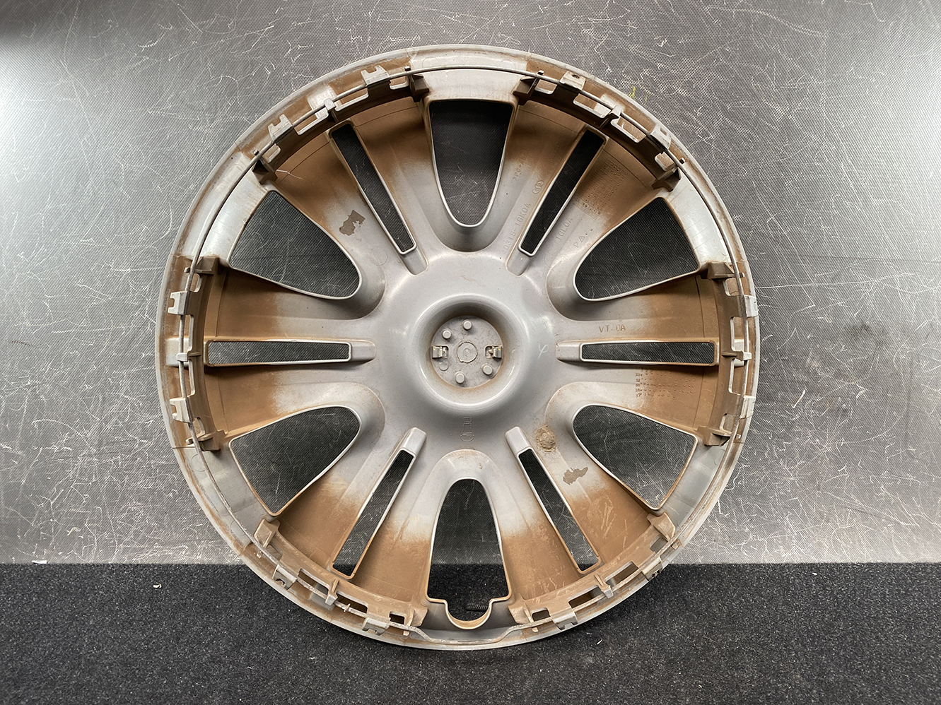 NISSAN NV350 Caravan E26 Genuine 15inch WHEEL CAP / HUB CAP 40315-1GK0A x1 - Image 3