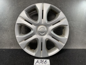NISSAN NOTE E12 Genuine 14inch WHEEL CAP / HUB CAP 40315-3VA0B x1