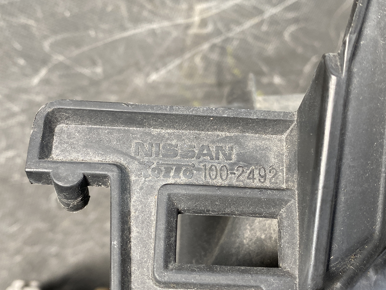 NISSAN SERENA C25 SUZUKI LANDY HID Headlight 100-24921 Left Side x1 - Image 7