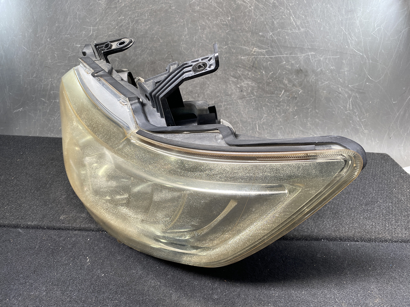 NISSAN SERENA C25 SUZUKI LANDY HID Headlight 100-24921 Left Side x1 - Image 3