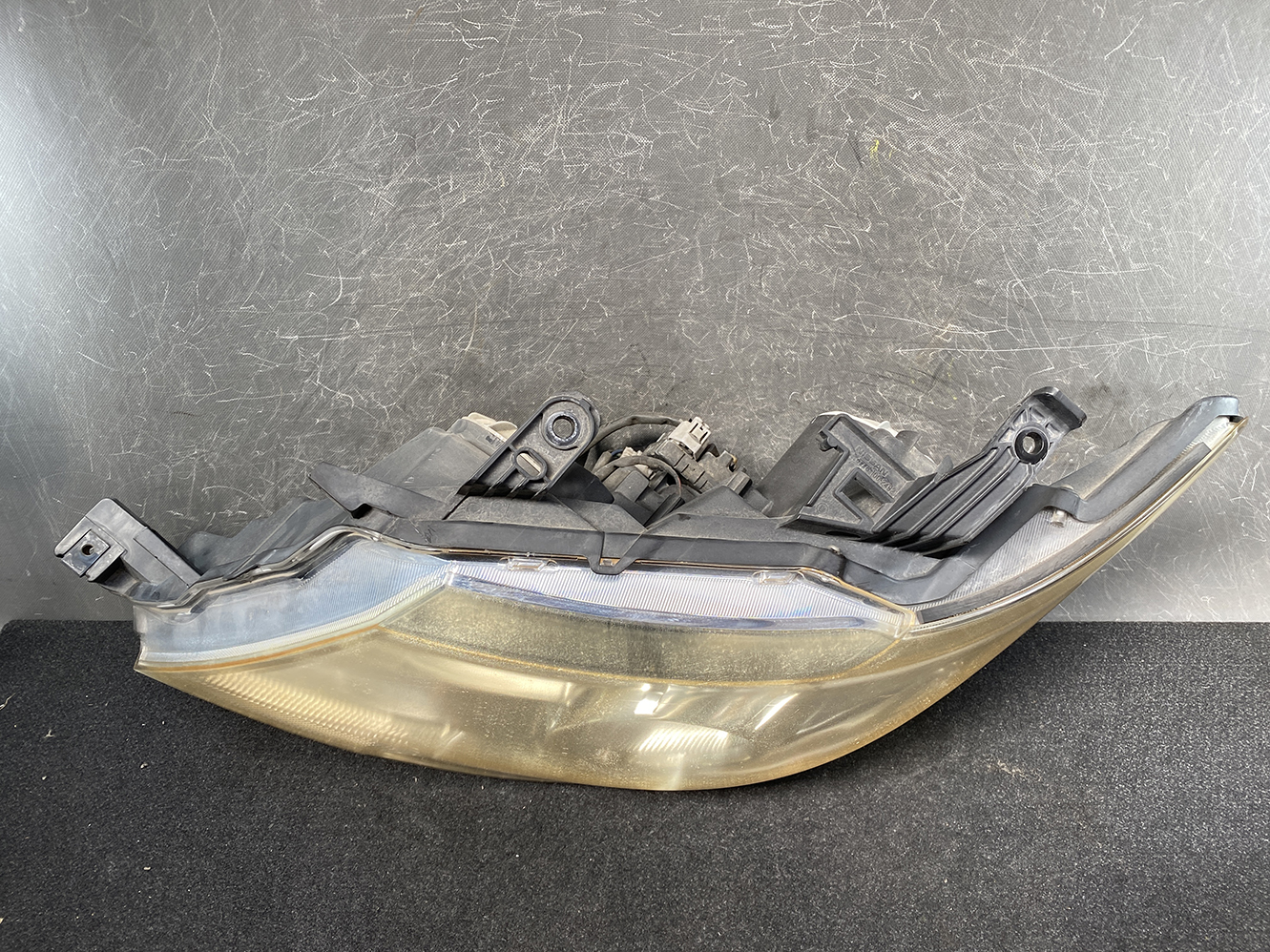 NISSAN SERENA C25 SUZUKI LANDY HID Headlight 100-24921 Left Side x1 - Image 4