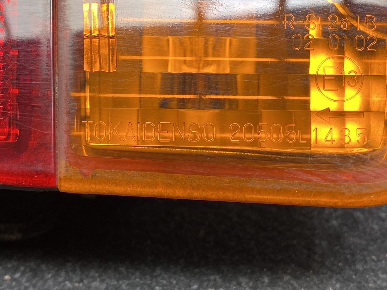 DAIHATSU HIJET TRUCK Taillight TOKAIDENSO 20505L Left SIDE X1 - Image 5