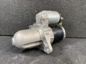 SUBARU Genuine Starter Motor Legacy Impreza Forester 23300 AA631 M000T33176