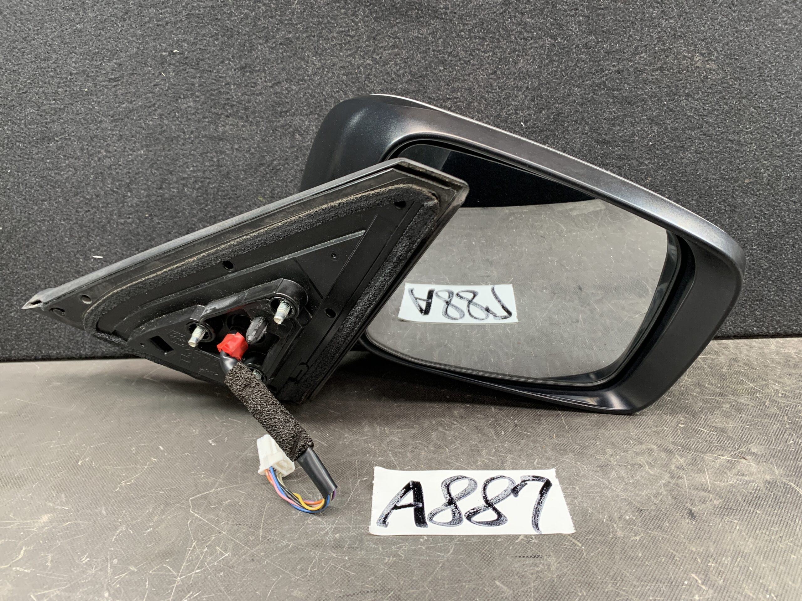NISSAN SERENA C26 SUZUKI LANDY Door Mirror Indicator 9774 Right Side x1 - Image 2