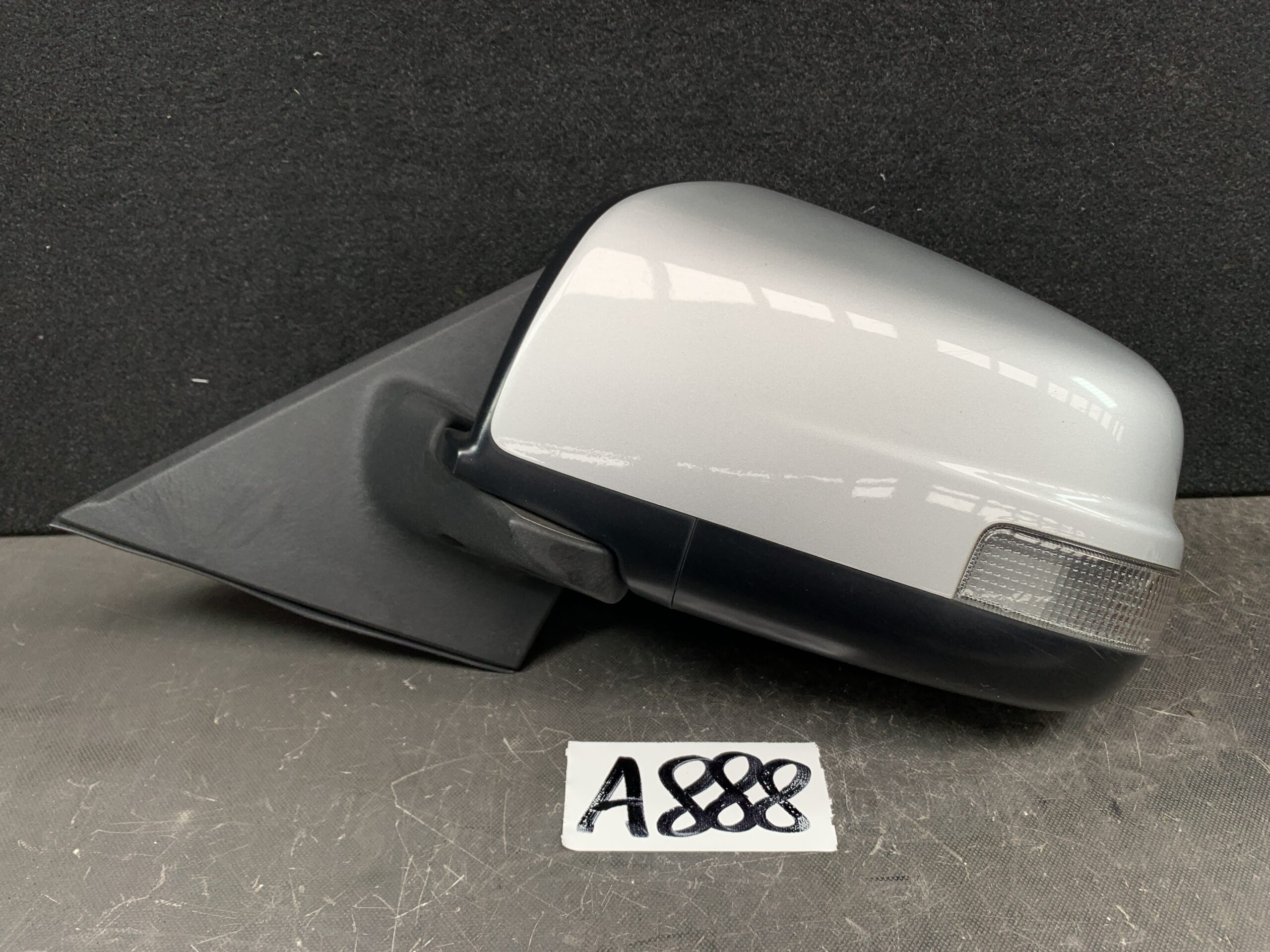 NISSAN SERENA C26 SUZUKI LANDY Door Mirror 9774 Left Side x1