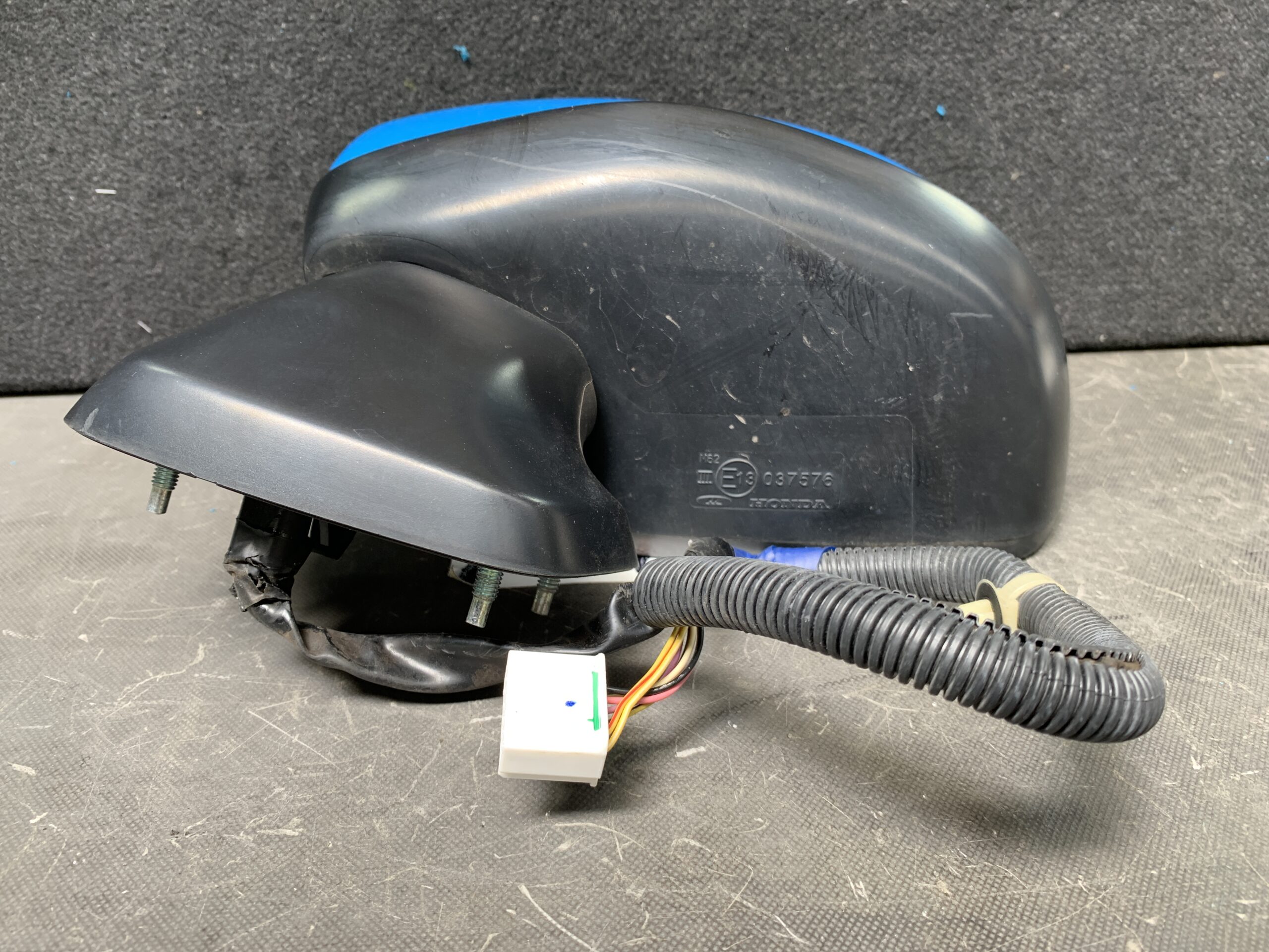 HONDA FIT JAZZ SHUTTLE GK GP Door Mirror 037576 / T5A Left Side x1 - Image 4