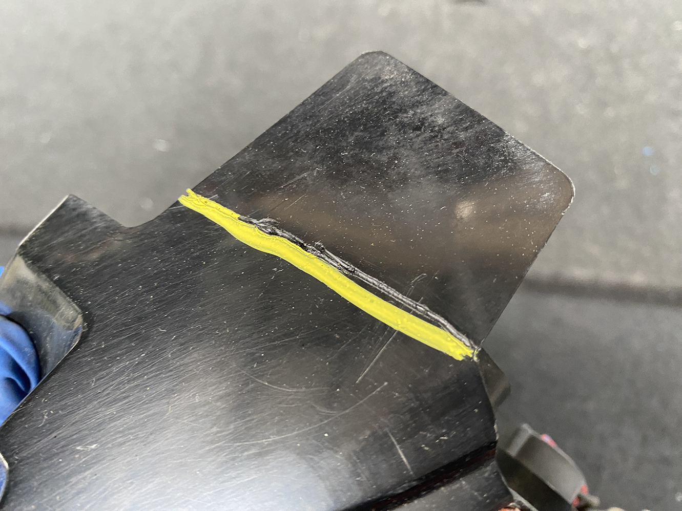 NISSAN AD VAN Y11 Genuine Taillight KOITO 220-24765 Right Side x1*DAMAGED* - Image 7