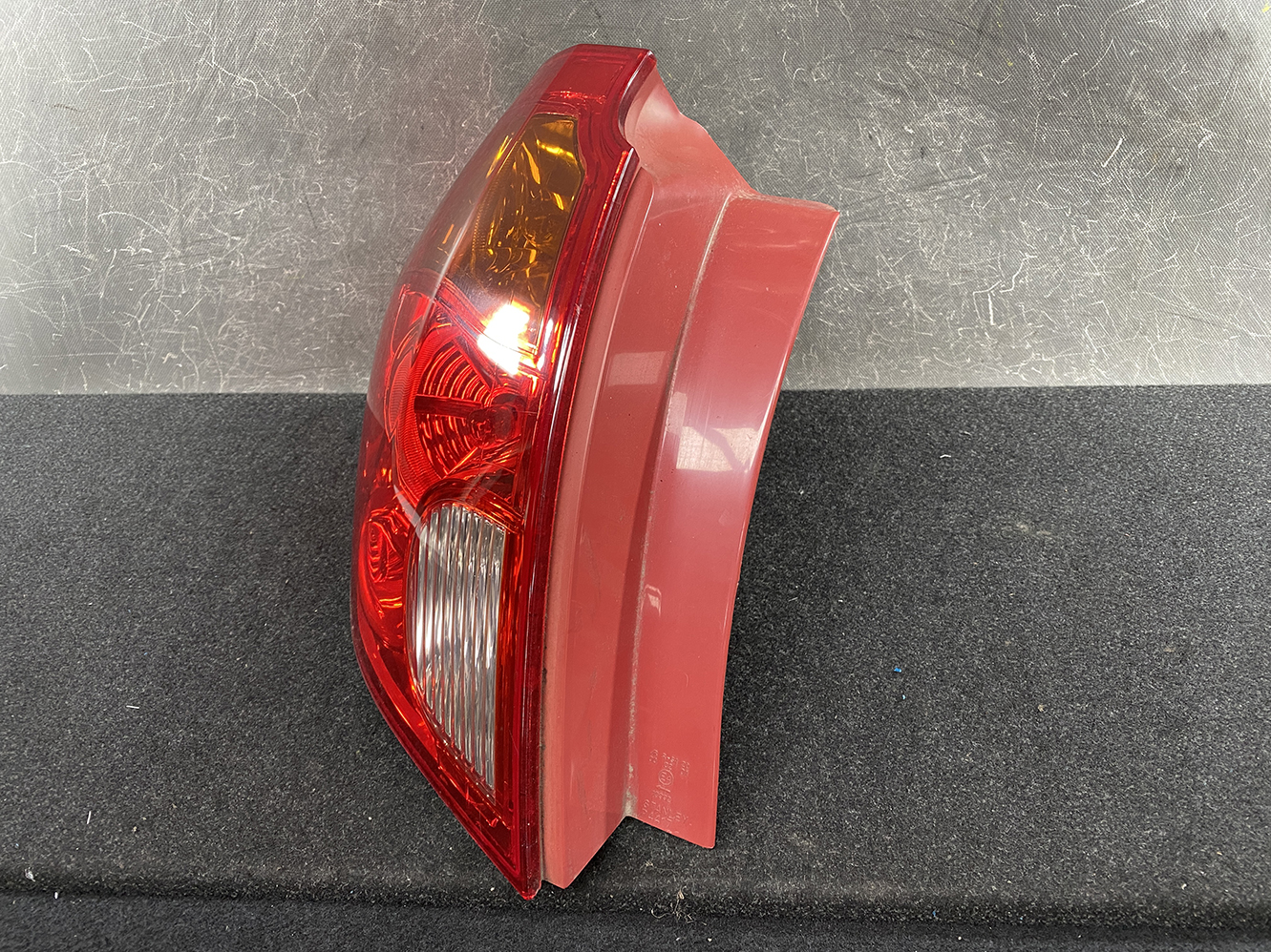 A904_3 MAZDA VERISA DC5W Genuine Taillight STANLEY P4417 Left Side x1 » NZ.95 » JDM-PARTS NZ » JDM-PARTS NZ MAZDA VERISA DC5W Genuine Taillight STANLEY P4417 Left Side x1 » JDM-PARTS NZ