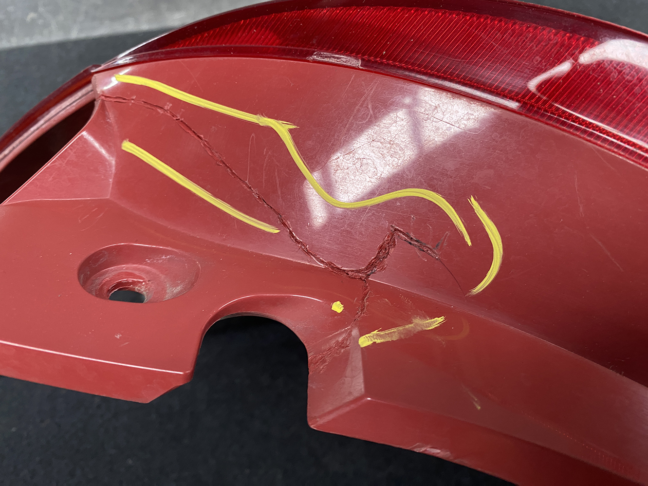 A906_7 SUZUKI SWIFT ZC71S ZC11S ZD11S ZC31S Taillight P4476 R Right Side x1 *DAMAGED* » NZ.95 » JDM-PARTS NZ » JDM-PARTS NZ SUZUKI SWIFT ZC71S ZC11S ZD11S ZC31S Taillight P4476 R Right Side x1 *DAMAGED* » JDM-PARTS NZ