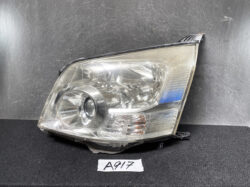 TOYOTA VOXY NOAH ZRR75 ZRR70 Headlight KOITO 28-200 Left Side x1