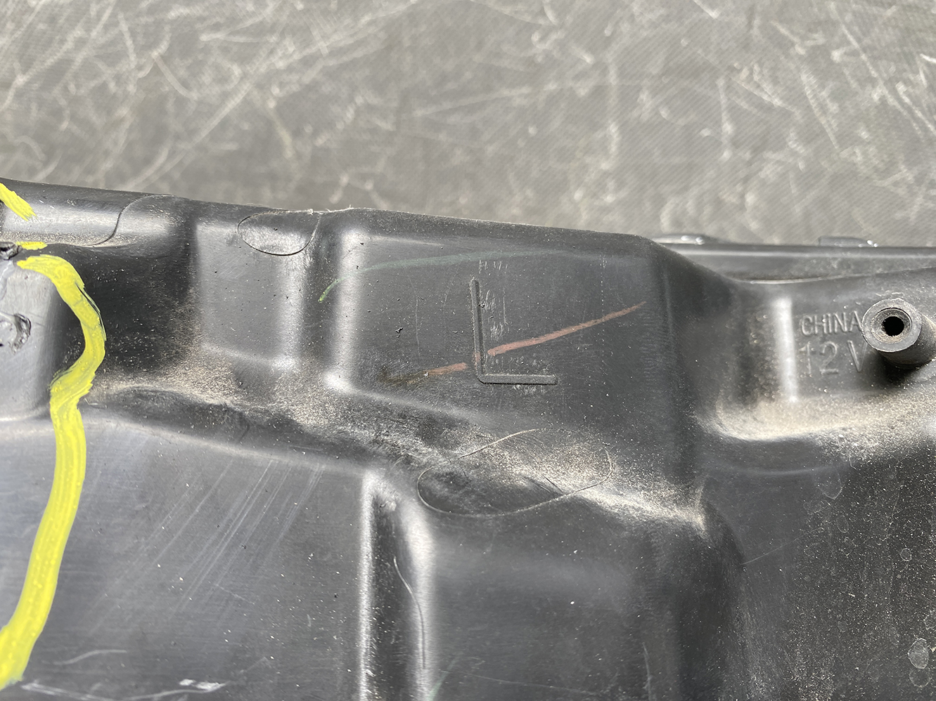 A919_9 NISSAN X-TRAIL NT32 Genuine Headlight KOITO 100-17942 Left Side x1 *DAMAGED* » JDM-PARTS NZ » JDM-PARTS NZ NISSAN X-TRAIL NT32 Genuine Headlight KOITO 100-17942 Left Side x1 *DAMAGED* » JDM-PARTS NZ