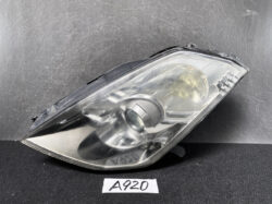 NISSAN Fairlady Z 350Z Z33 HZ33 Headlight 100-63820 Left Side x1 *DAMAGED*