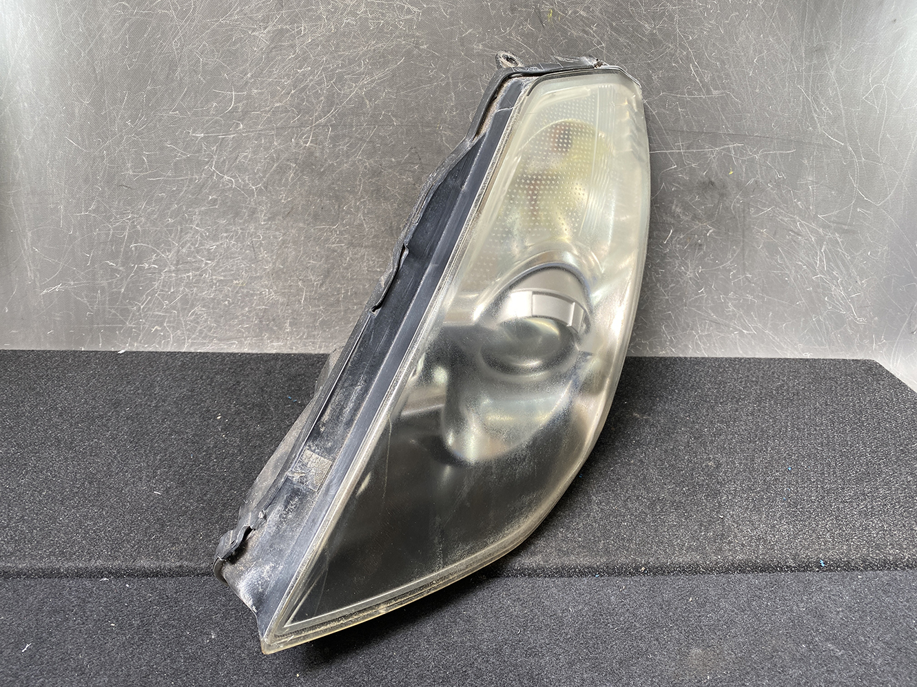 A920_3 NISSAN Fairlady Z 350Z Z33 HZ33 Headlight 100-63820 Left Side x1 *DAMAGED* » JDM-PARTS NZ » JDM-PARTS NZ NISSAN Fairlady Z 350Z Z33 HZ33 Headlight 100-63820 Left Side x1 *DAMAGED* » JDM-PARTS NZ