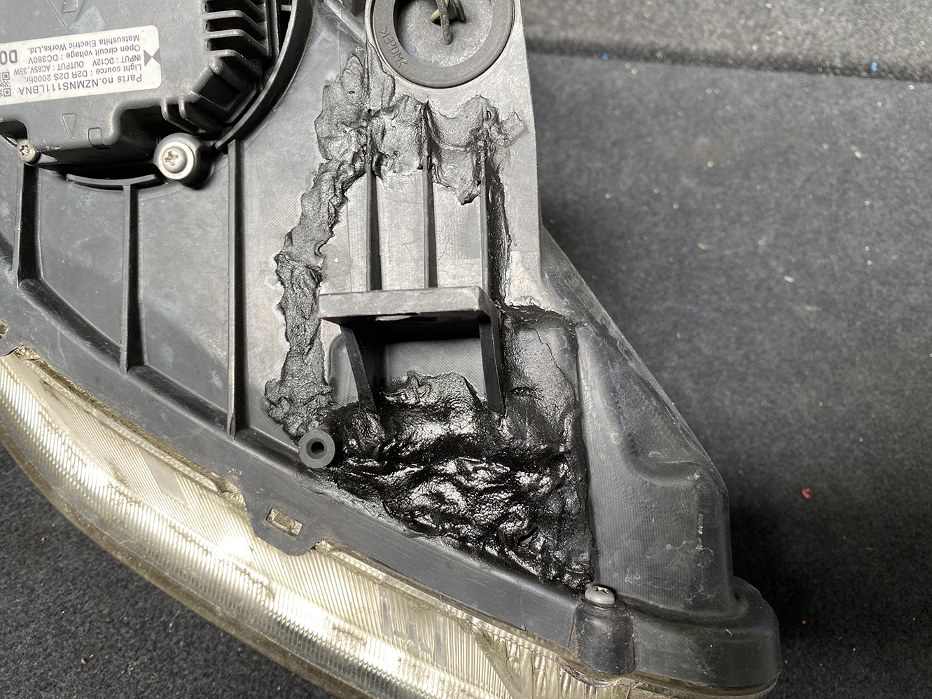 A920_9 NISSAN Fairlady Z 350Z Z33 HZ33 Headlight 100-63820 Left Side x1 *DAMAGED* » JDM-PARTS NZ » JDM-PARTS NZ NISSAN Fairlady Z 350Z Z33 HZ33 Headlight 100-63820 Left Side x1 *DAMAGED* » JDM-PARTS NZ