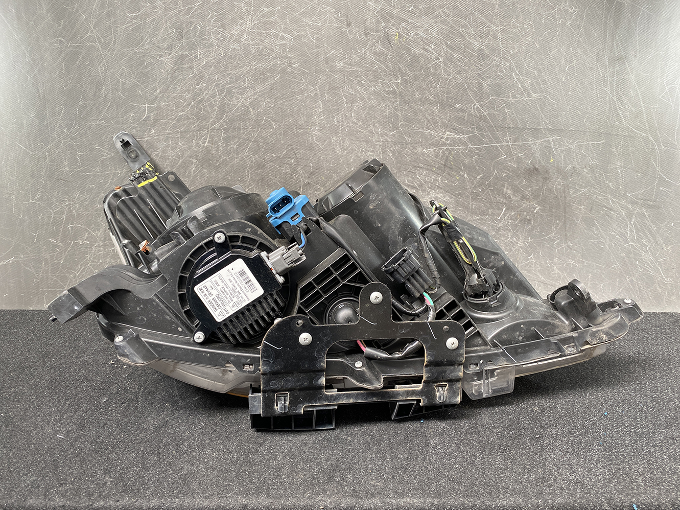 NISSAN SYLPHY TB17 Genuine Headlight STANLEY W0613 L Left Side x1*DAMAGED* - Image 5