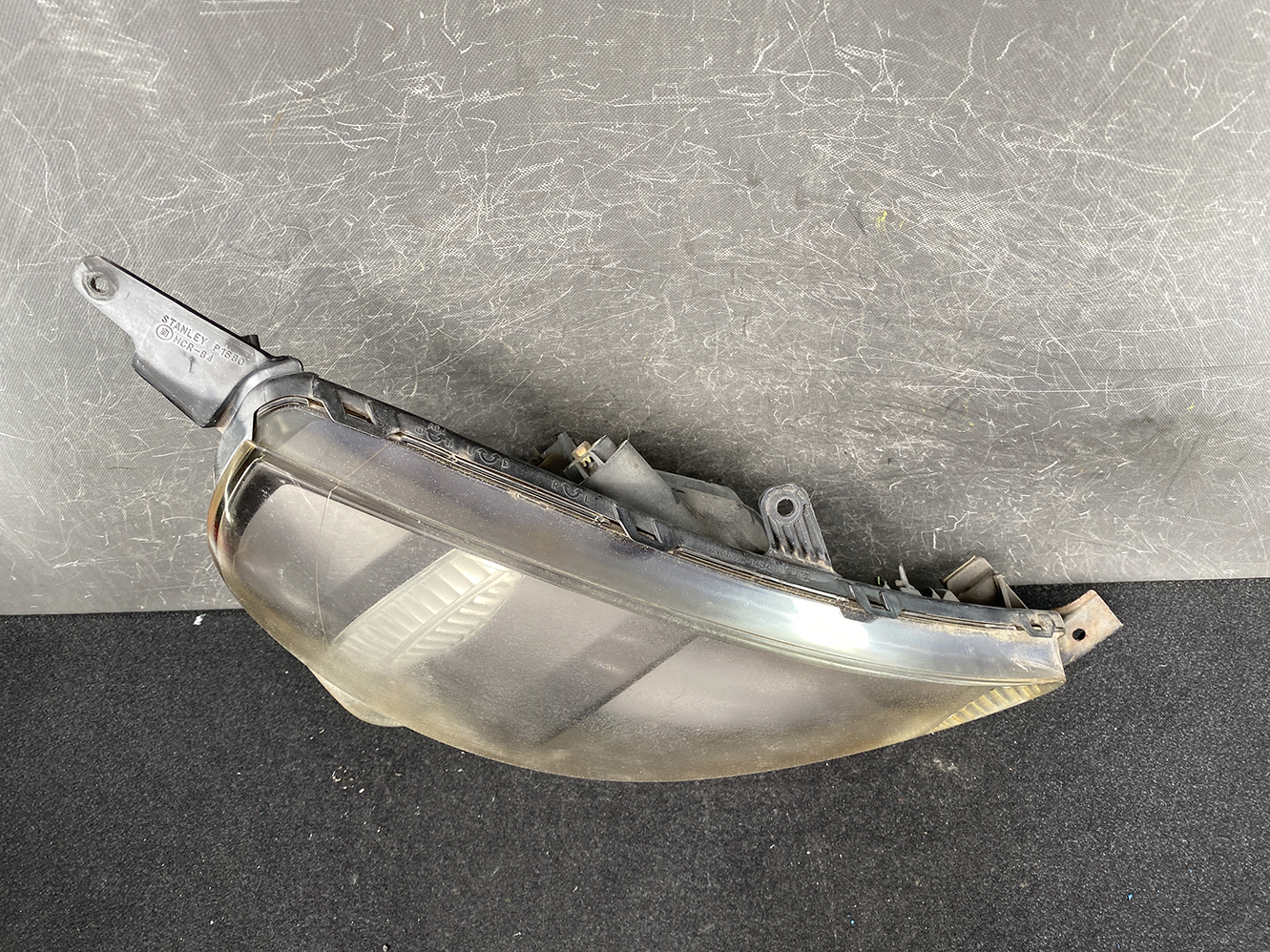 HONDA FIT JAZZ GD1 GD2 GD3 GD4 Headlight P1680 Right Side x1 - Image 4