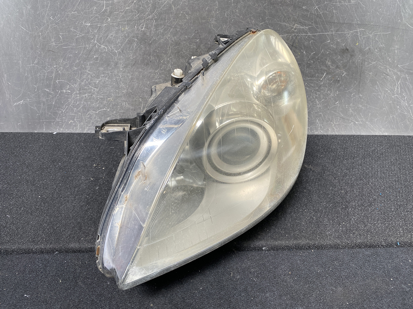 Mercedes-Benz B-Class W245 Genuine Headlight AL A1698208561 Left Side x1 - Image 2