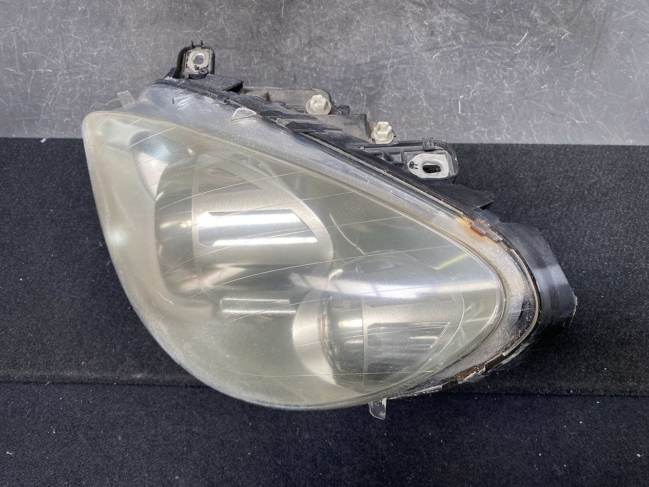 Mercedes-Benz B-Class W245 Genuine Headlight AL A1698208561 Left Side x1 - Image 3