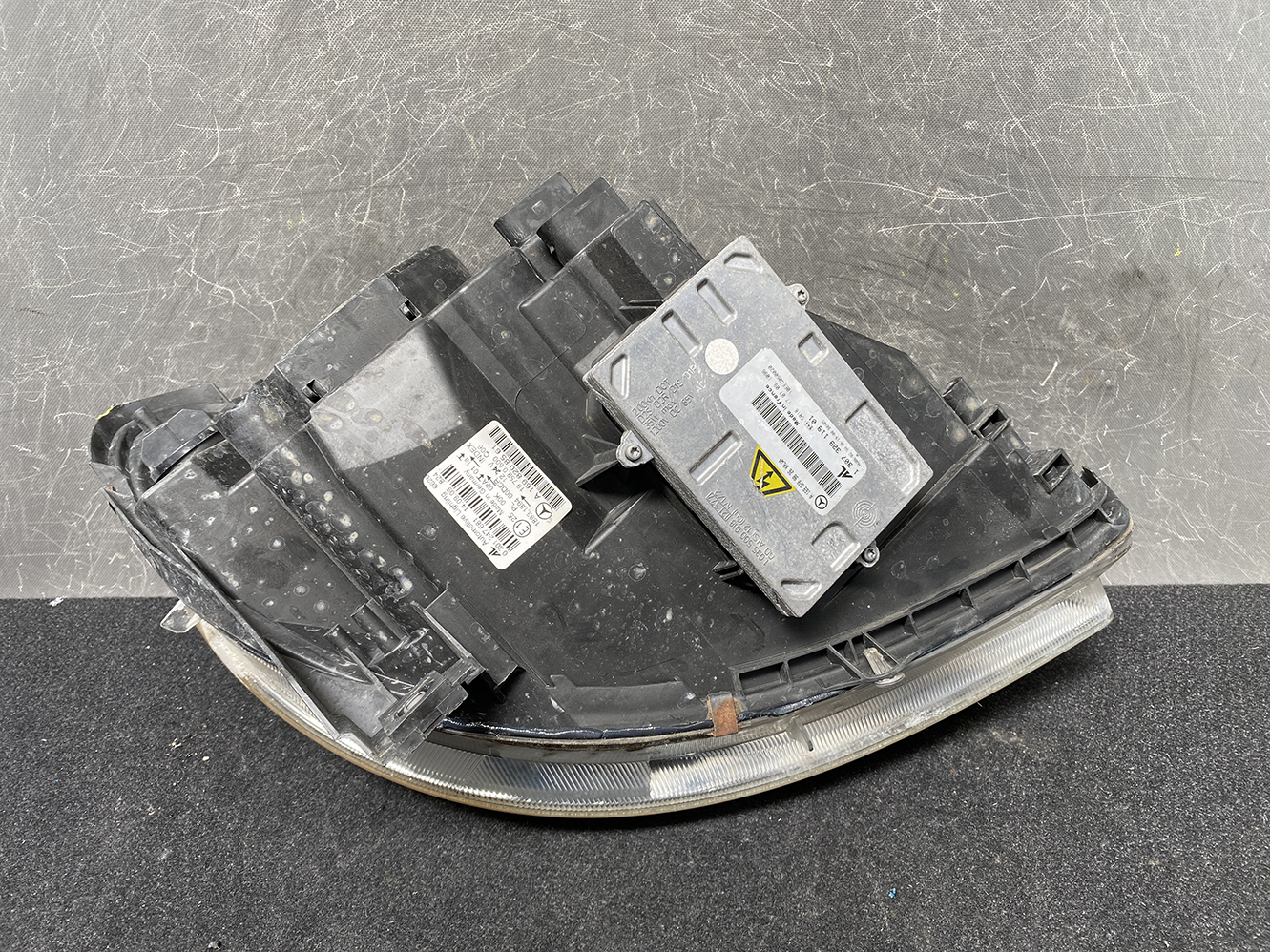 Mercedes-Benz B-Class W245 Genuine Headlight AL A1698208561 Left Side x1 - Image 5