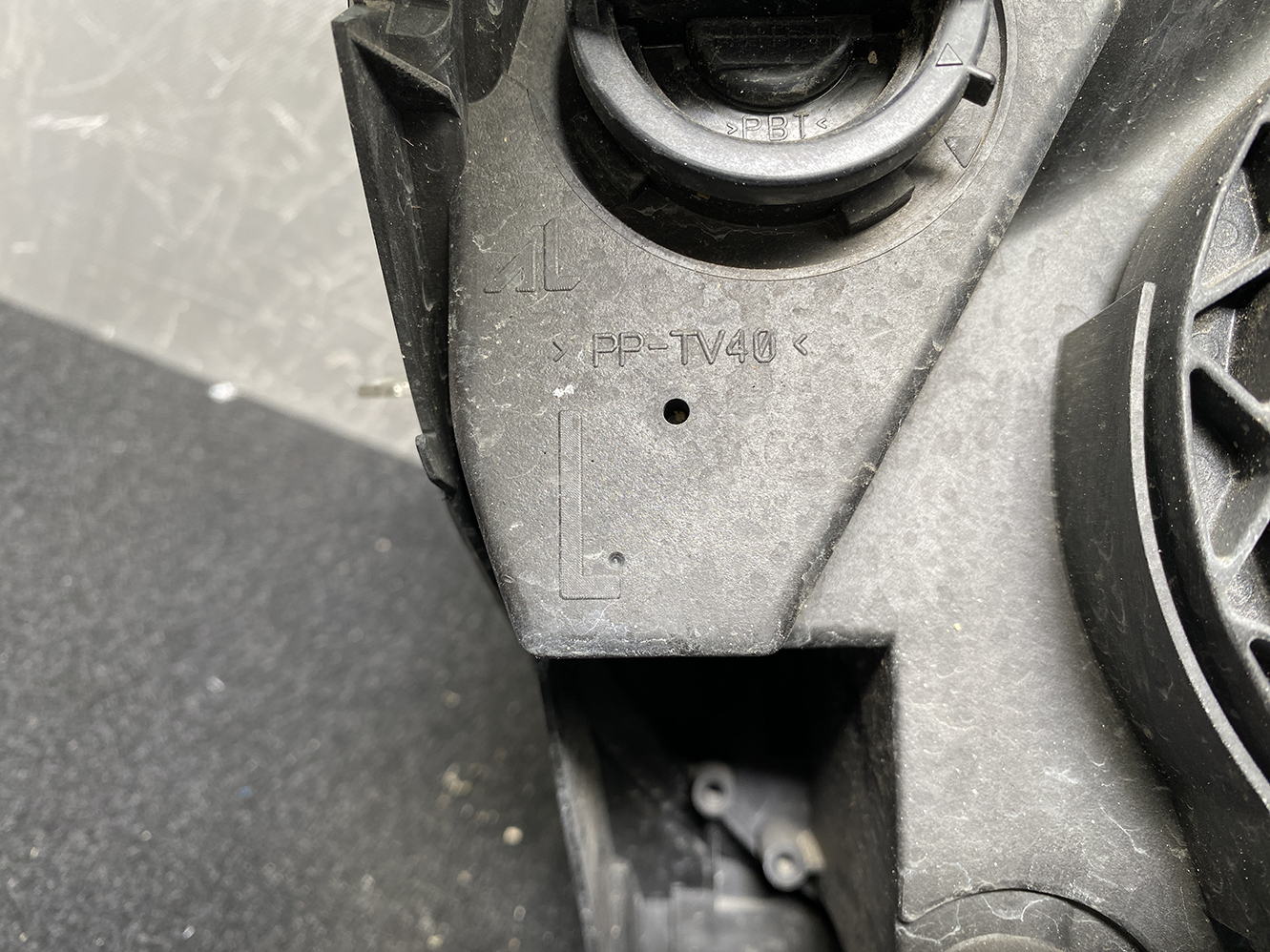 Mercedes-Benz B-Class W245 Genuine Headlight AL A1698208561 Left Side x1 - Image 9