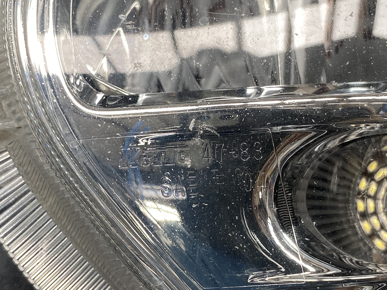 TOYOTA PRIUS ZVW50 ZVW51 LED Fog Light 11539-70687 Left Side x1 - Image 2