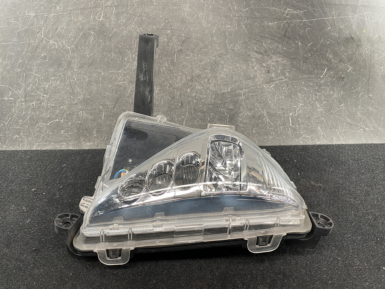 TOYOTA PRIUS ZVW50 ZVW51 LED Fog Light 11539-70687 Left Side x1 - Image 3